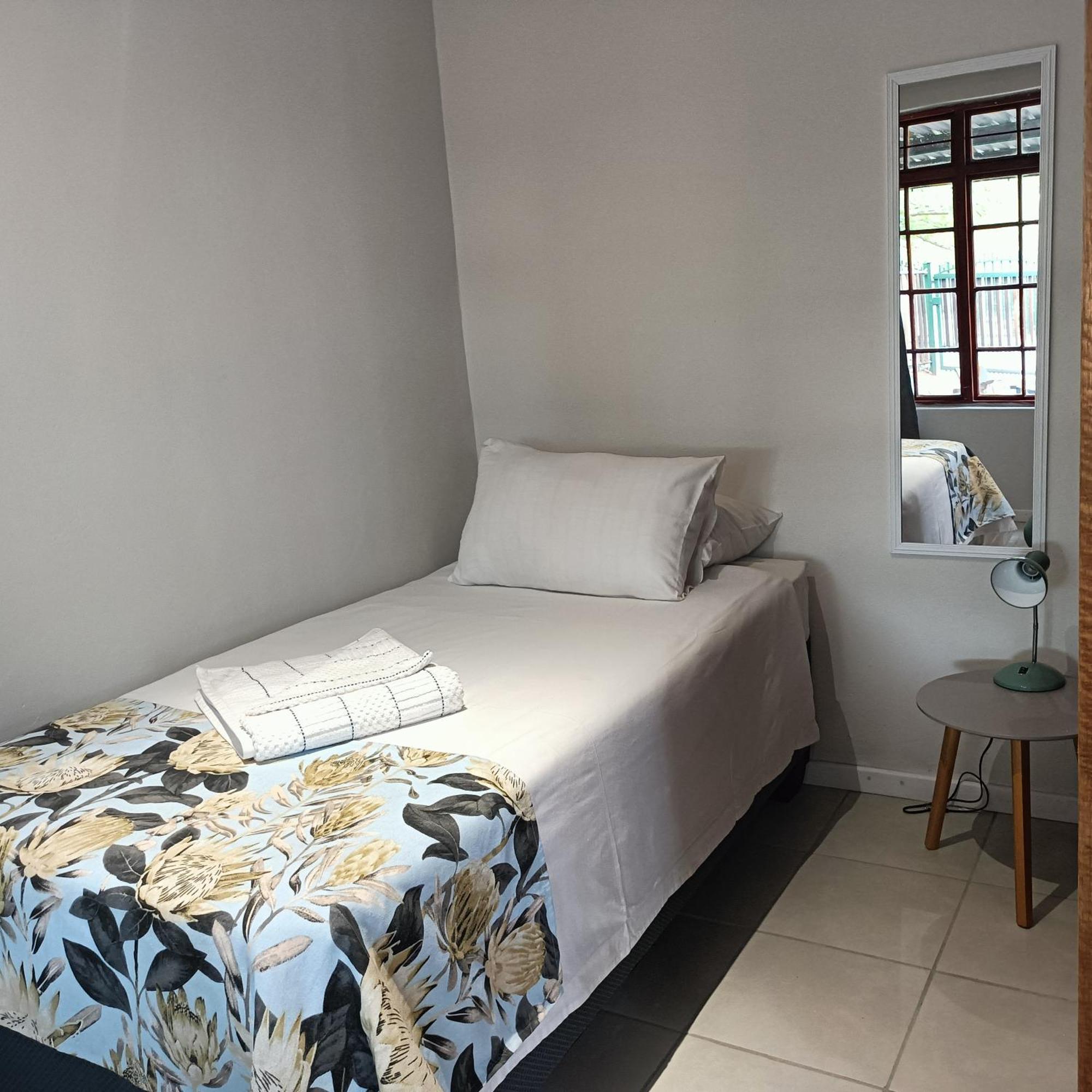 21 On Coetzee Guest House Bloemfontein Luaran gambar